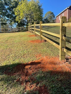 Split rails fence installation