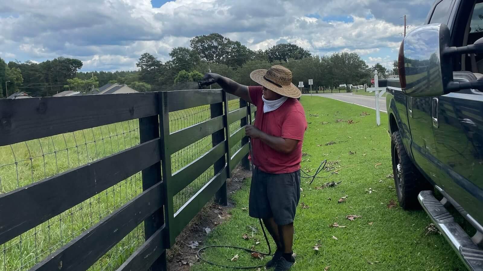 Fence satining | 4 boards Black horse fence | Black Label fence, LLC.